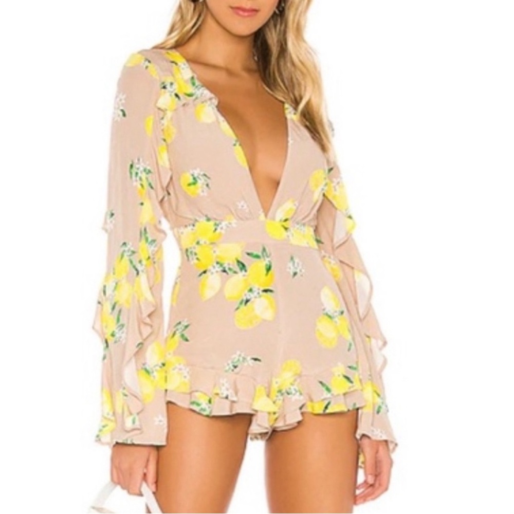 MAJORELLE Devon Romper Ruffle Long Sleeves Deep V Tan Lemon Print Size Small